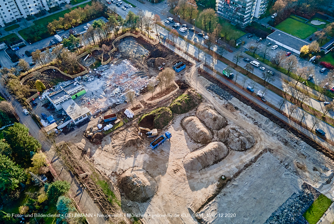 12.11.2020 - Baustelle der neuen Grundschule am Karl-Marx-Ring in Neuperlach